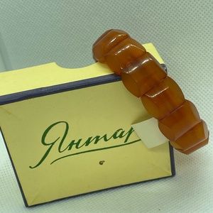 Vintage Baltic Honey Amber Stretchy Bracelet 60's NWT